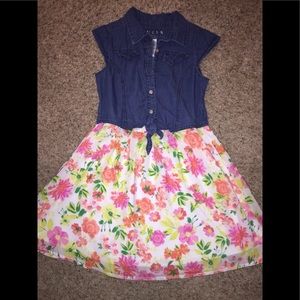 Guess jean dress size m